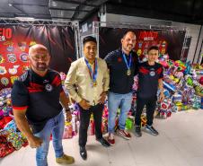 Segurança promove torneio de futebol e arrecada brinquedos e kits de limpeza para associações