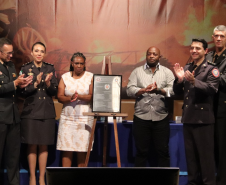Capitães celebram formatura do CAO e homenageiam colega