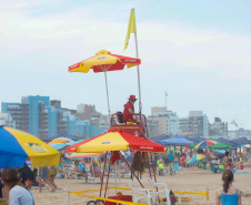  Drone com câmera termal apoia salvamentos dos bombeiros durante o Verão Maior Paraná