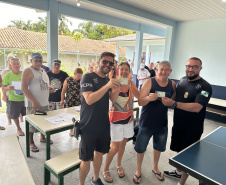 PCPR realiza entrega de mais de 260 novas carteiras de identidade na Ilha do Mel