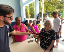 PCPR realiza entrega de mais de 260 novas carteiras de identidade na Ilha do Mel