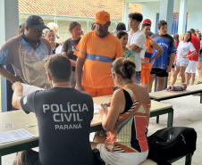 PCPR realiza entrega de mais de 260 novas carteiras de identidade na Ilha do Mel