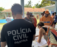 PCPR realiza entrega de mais de 260 novas carteiras de identidade na Ilha do Mel