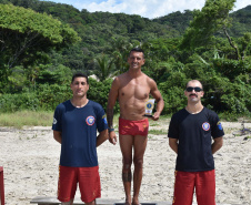 Com Desafio de Piriathlon, bombeiros fazem triathlon com "bike raiz" e corrida sem tênis