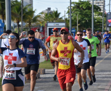 1ª Corrida Guarda-Vidas leva esporte e entretenimento ao Carnaval do Litoral