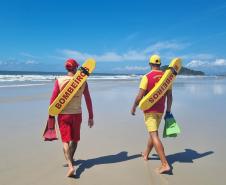 Carnaval na Ilha do Mel: Corpo de Bombeiros dá dicas de segurança para a viagem