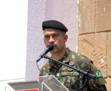PMPR participa de solenidade militar em alusão aos 130 anos do Cerco da Lapa