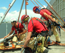 Bombeiros do Paraná têm melhor colocação entre sul-americanos no Grimpday