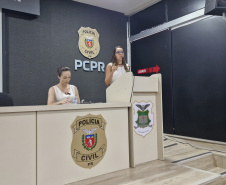 PCPR ministra palestra alusiva ao Dia Internacional da Mulher para 200 servidores em Curitiba