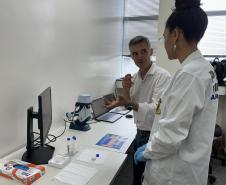 Polícia Científica do Paraná recebe novo equipamento de análise química de amostras