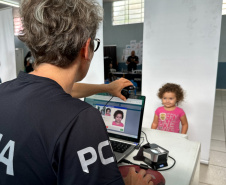 PCPR na Comunidade leva serviços de polícia judiciária para população de Foz do Iguaçu