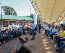 Sede da PM, asfalto, viaduto e UBS: Ratinho Junior libera pacotão de obras para Cambé