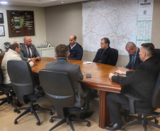 Secretário Hudson recebe deputado estadual Evandro Araújo e vereador de Campo Magro Marcio Bosa