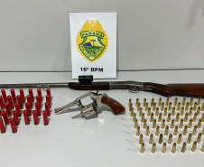 PMPR apreende quase meia tonelada de drogas e armamento em ações distintas no interior do Estado