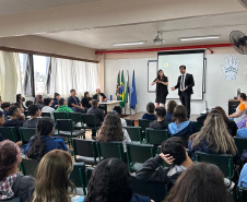 PCPR ministra palestra educativa em escola para surdos na Capital