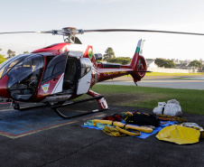 Helicóptero que vai ajudar vítimas das chuvas decola para o Rio Grande do Sul