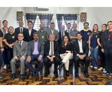 Polícia Penal e Justiça Eleitoral regularizam títulos de eleitor de custodiados paranaenses