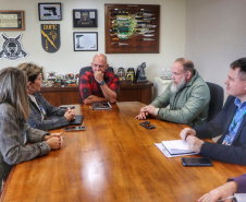 Secretário de Segurança Pública recebe visita da prefeita de Ponta Grossa na Sesp