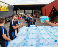 Com apoio da Ceasa, Paraná envia nova remessa com mais 400 toneladas de doações ao RS