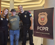 PCPR atende 1,2 mil pessoas em ação de conscientização e prevenção ao uso de drogas em Curitiba