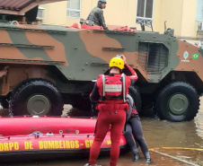 Curso de resposta a desastres preparou bombeiros do Paraná para ação no Rio Grande do Sul