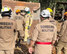 Referência em emergências em silos, Bombeiros do Paraná ministram curso no Acre