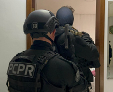 Com 79 mandados, operação da PCPR mira grupo envolvido em falsos empréstimos na internet