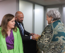 Secretário Hudson recebe secretária nacional de Enfrentamento à Violência Contra Mulheres Denise Motta Dau 