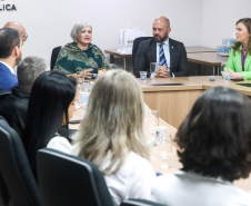 Secretário Hudson recebe secretária nacional de Enfrentamento à Violência Contra Mulheres Denise Motta Dau 