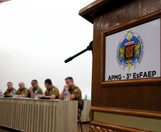 Solenidades em três cidades do Paraná celebram formaturas do Curso de Aperfeiçoamento de Sargentos da PMPR