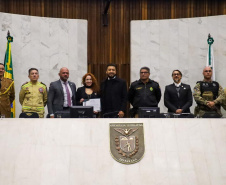 Forças de segurança que atuaram no Rio Grande do Sul são homenageadas na Alep