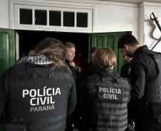 Operação da PCPR e PMPR cumpre 25 mandados de prisão contra o tráfico