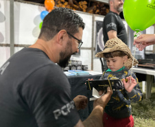 PCPR na Comunidade leva atendimento à população de Bandeirantes e Florestópolis