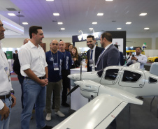  Governador destaca modernização de aeronaves do Paraná em encontro nacional de aviação