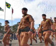 Desfile de 170 anos mostra evolução da tecnologia usada pela PM para ajudar população