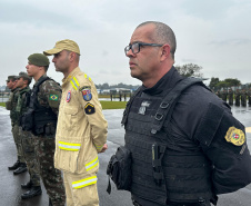  Policiais civis se formam no curso Condutores de Cães de Guerra da Força Aérea Brasileira 
