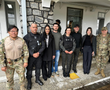  Policiais civis se formam no curso Condutores de Cães de Guerra da Força Aérea Brasileira 