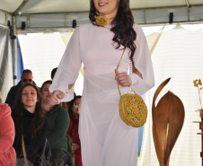 Desfile de Moda na Penitenciária Feminina do Paraná Destaca Talento e Reinserção Social das Custodiadas