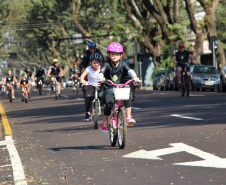 Passeio Ciclístico da Polícia Militar do Paraná atrai mais de 600 participantes