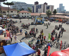 Passeio Ciclístico da Polícia Militar do Paraná atrai mais de 600 participantes
