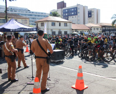 Passeio Ciclístico da Polícia Militar do Paraná atrai mais de 600 participantes