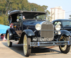 PMPR realiza Passeio Motociclístico e Encontro de Carros Antigos em comemoração aos 170 anos da corporação
