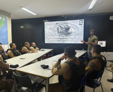 Patrulha Costeira da PMPR recebe curso de instrução de mergulho