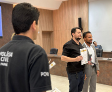 Profissionais da PCPR que atuam no Sudoeste recebem a Medalha do Serviço Policial