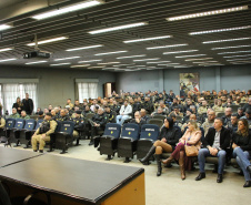 Policiais militares que atuam na Capital participam de palestra sobre o combate à violência contra a mulher