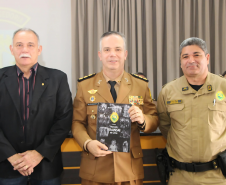 Solenidade militar marca passagem de função de Corregedor-Geral da PMPR