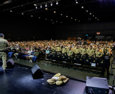 Palestra “De Homem para Homem” reúne 1700 participantes em Maringá