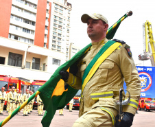  Corpo de Bombeiros festeja 112 anos com homenagens e entrega de viaturas