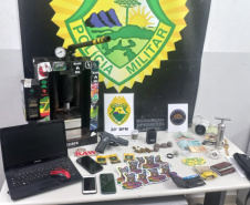 PMPR descobre estufas com 327 pés de maconha em Curitiba e apreende fuzil no Litoral