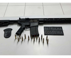 PMPR descobre estufas com 327 pés de maconha em Curitiba e apreende fuzil no Litoral